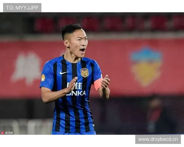 吴曦传球能力持续提升,组织调度表现稳健 吴曦传球能力持续提升,组织调度表现稳健