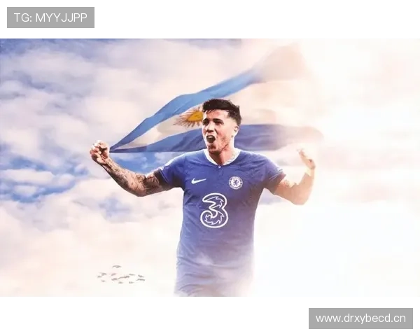 恩佐 vs 克罗斯:出球能力与中场组织结构差异